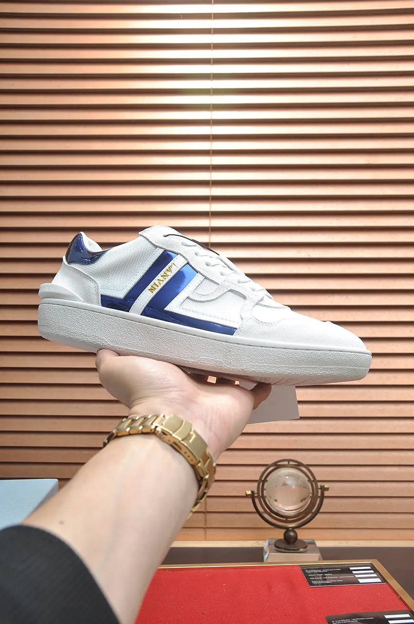 Men's men's shoes💰540💶[LANVIN] The latest lace-up fashionable casual couple sneakers, high-quality CLAY couple series‼ ️ The latest trendy products of the season 🌈Many bloggers have planted grass and purchased the original open-mold customization. The upper and outsole are sewn with mark threads without edge sealing. A variety of material splicing combination design. Very versatile for fashionable and casual wear. Comfortable on the feet. Self-recommended. Upper cowhide + cow suede + breathable mesh lining. Foot-padding cowhide. Exclusive original open-mold clear logo rubber outsole ⚠️Couple standard size 36-40 for women and 38-44 for men.